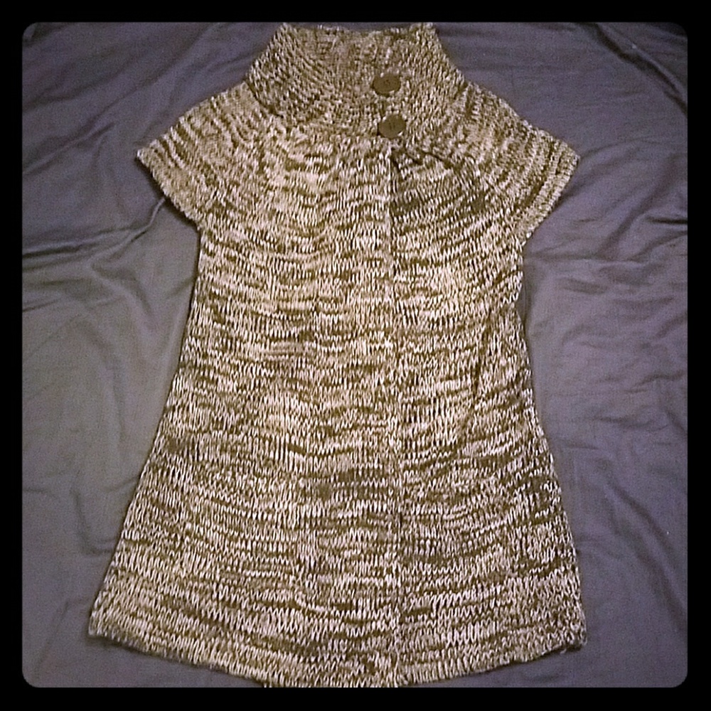 Knit short sleeve ladies sweater